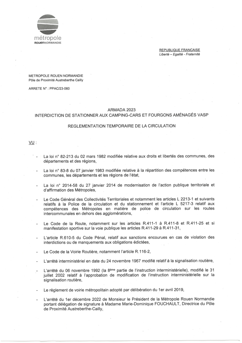 Interdiction de stationner pour les camping-cars et fourgons aménagés (1/4)